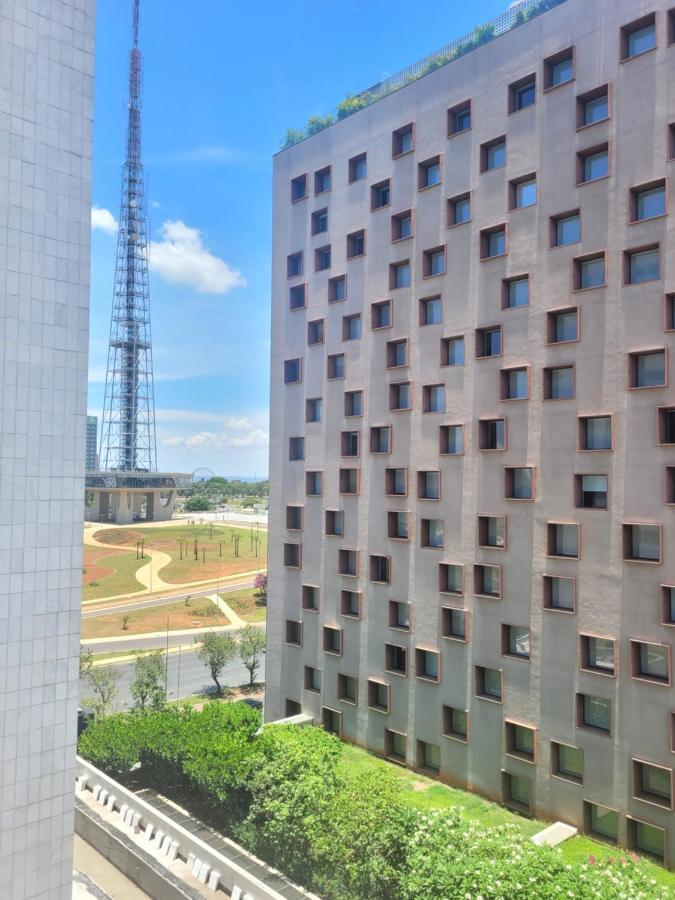 Flat Mercure Brasilia Lider By Rei Dos Flats Exterior photo