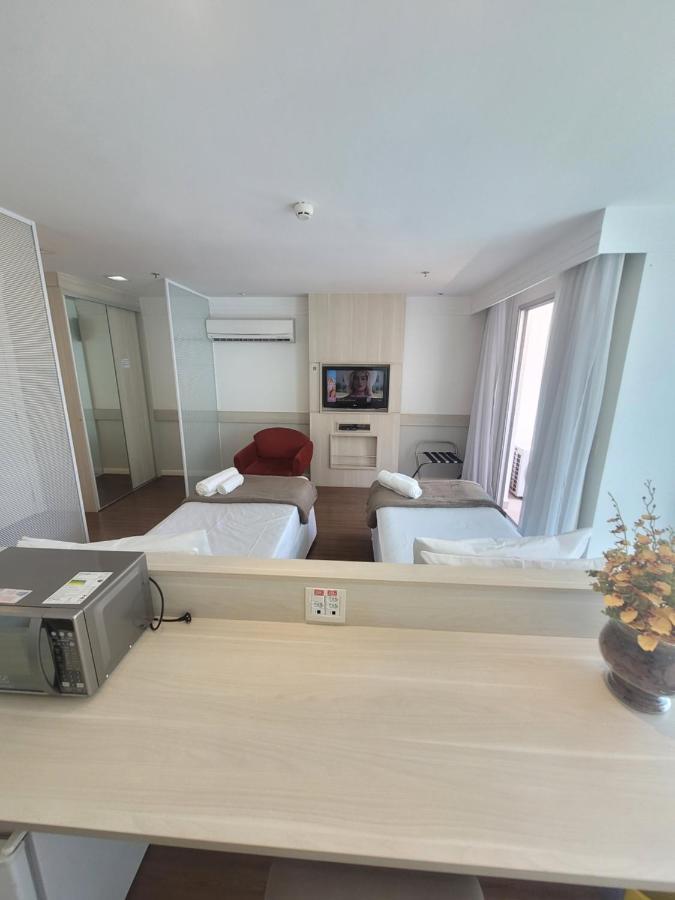 Flat Mercure Brasilia Lider By Rei Dos Flats Exterior photo