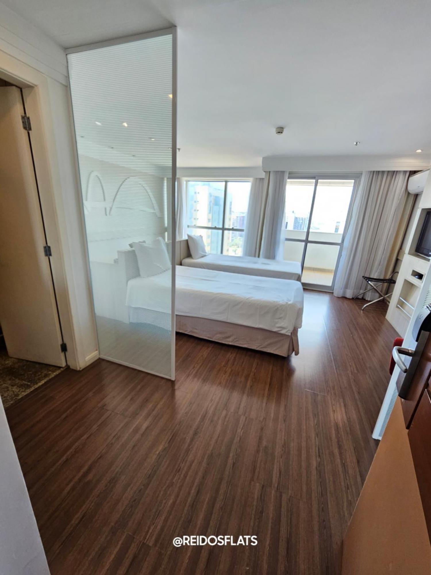 Flat Mercure Brasilia Lider By Rei Dos Flats Exterior photo